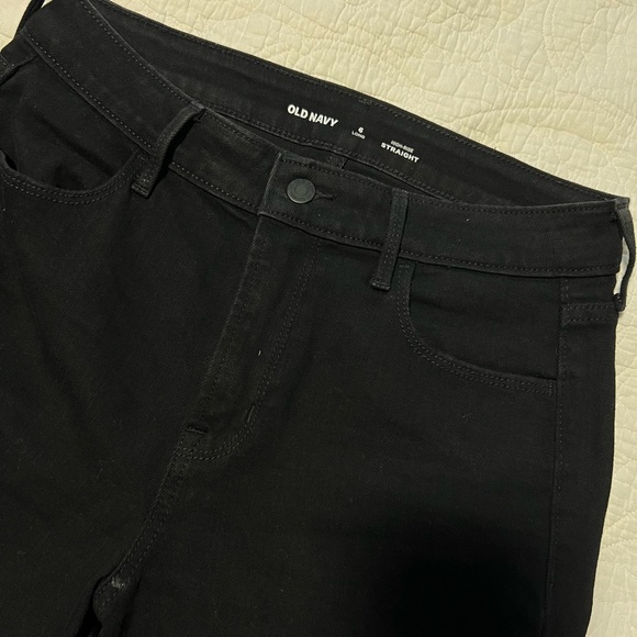 Old Navy Women's WOW High Rise Straight Leg Jeans - Black - Picture 2 of 5